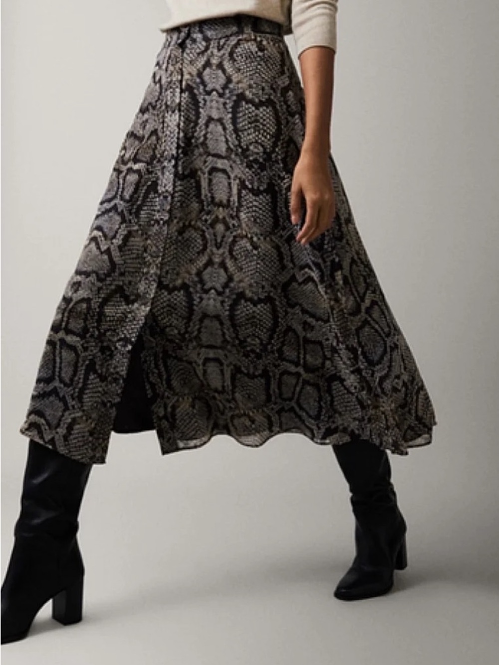 Massimo dutti Snake-Print Midi Skirt in Black and Cream size 2